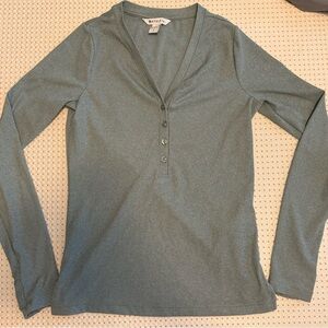 Athleta Women's Green Long Sleeve Top